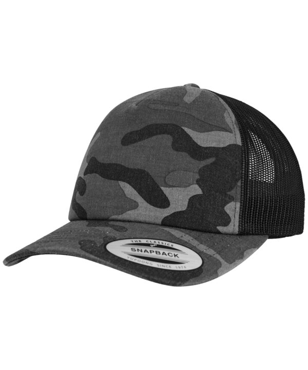 Flexfit by Yupoong Camo trucker cap (6606C)